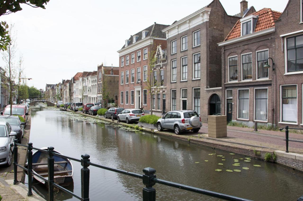 Canal House In Historic City Center Гауда Екстериор снимка
